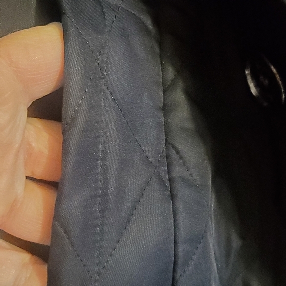 Burberry Navy Quilted Peacoat Nova check. Lined jacket. Sz small. - Picture 9 of 16
